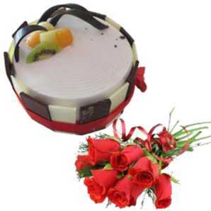 Fresh Fruit Cake With Red Roses Bunch